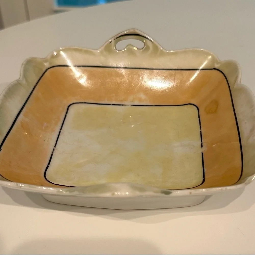 Elegant Ceramic Serving Tray with Handles,
Made in Germany - Picture 2 of 3